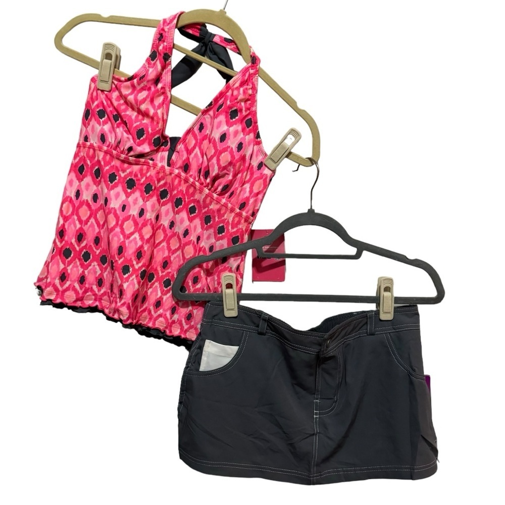 Free Country - 2 Swimsuit tops with one matching bottoms; all size Small NWT